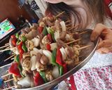 Foto del paso 4 de la receta: Brochetas de corazoncito 🍢