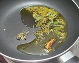 A picture of step 4 of Mitti wali dal tadka.
