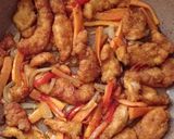 Foto langkah ke 3 dari resep Tumis ayam tepung.
