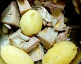 A picture of step 1 of Jack fruit Chop.