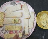 ગાર્લીક બટર બ્રેડ સ્ટીક (Garlic Butter Bread Stick Recipe In Gujarati) રેસીપી સ્ટેપ5ફોટો