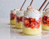 Foto del paso 7 de la receta: Natillas con Fresas 🍓 y Nata | @DarixLab
