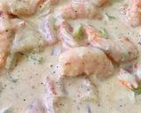 Foto del paso 3 de la receta: Camarones a la crema con tostones (Fritos)