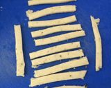 Foto langkah ke 2 dari resep Stick kentang keju.