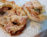 Foto del paso 4 de la receta: Empanadas de pollo al verdeo