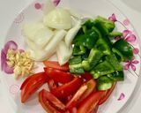 Hình bước làm 1 của món Mực xào sate