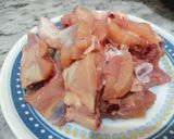A picture of step 1 of Chicken reshmi kabab.