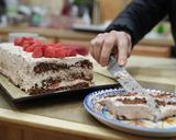 Mada sütije: Málnás Csokivarázs Torta recept fázis 13 fotója