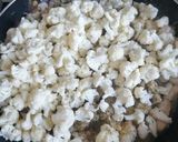 Karfiollal és csirkemellel töltött cukkini recept fázis 3 fotója