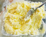 Foto del paso 2 de la receta: Puré de Patatas gratinado con Queso y Almendra