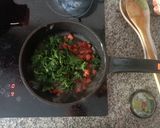 Foto del paso 3 de la receta: Macarrones con choricho y espinacas