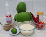 Foto langkah ke 1 dari resep Asinan mangga muda.