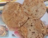 A picture of step 9 of Paneer paratha or amritsari paratha.