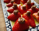 Foto del paso 5 de la receta: Fresas con anchoas en almíbar de naranja