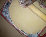A picture of step 4 of Rolled doughnut.