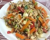 Foto langkah ke 5 dari resep 40. Orak-arik Telur Sayur Ayam.
