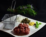 Une image de l'étape 2 de Tartare de boeuf.