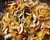 Foto del paso 5 de la receta: Pollo a la crema con champiñón 🍄
