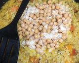 Foto del paso 5 de la receta: 🍚ARROZ🌾ONE POT CON POLLO 🍗 VEGETALES 🍅 🧅🥕🧄Y LEGUMBRES