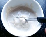 Foto del paso 2 de la receta: Medialunas de manteca