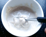 Foto del paso 2 de la receta: Medialunas de manteca