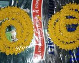 A picture of step 4 of Chakali.