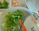 Foto langkah ke 3 dari resep Vietnamese Fresh Spring Rolls.