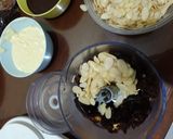 Foto langkah ke 2 dari resep Dates Chocolate Truffles.