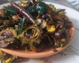 कारले कांदा कुरकुरे चिवडा:औषधी (Karle Kanda Chivda Recipe In Marathi) रेसिपी स्टेप 2 फोटो 