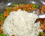 A picture of step 3 of Barnyard Millets Vegetables Upma.