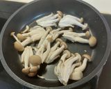 小魚干XO醬炒泡麵的食譜步驟2照片