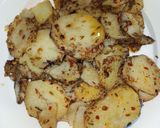 A picture of step 6 of Fried Potato Slices.