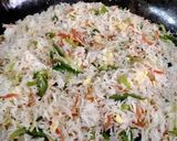 A picture of step 9 of Fried rice with chicken shashlik.
