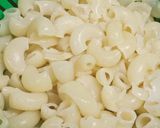 ચીઝી ટોમેટો પાસ્તા (Cheesy Tomato Pasta Recipe In Gujarati) રેસીપી સ્ટેપ2ફોટો