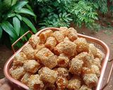 Foto langkah ke 6 dari resep Pangsit wijen karamel.