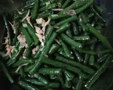 Foto langkah ke 7 dari resep Oseng Kacang Panjang dg ikan teri.