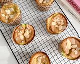 Foto langkah ke 8 dari resep Chiffon Pandan Cupcake - Full Putih Telur.
