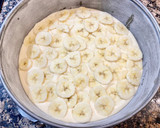Foto del paso 5 de la receta: Pastel de plátano y dulce de leche con cobertura crujiente