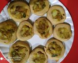 A picture of step 3 of Atta pinwheel samosa.