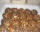 A picture of step 5 of Coconut ladoo.