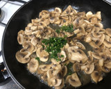 Foto del paso 3 de la receta: Champiñones salteados