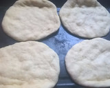 Foto del paso 3 de la receta: Pizza casera sin horno súper rápida y fácil