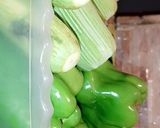 صورة لخطوة 4 من وصفة محشي ورق عنب وكوسه وفلفل ولا اطعم من كده 🍆🌶👍🏻
