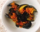 A picture of step 1 of Fried snail & yaji.