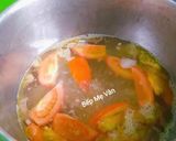 Hình bước làm 2 của món Canh cá chim nấu cà chua