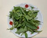 絲瓜九層塔炒蛋的食譜步驟1照片