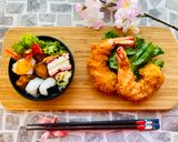 A picture of step 6 of Japanese Miniature Obento Lunch Box.