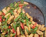 Foto langkah ke 4 dari resep Oseng Buncis Tempe.