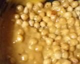 A picture of step 3 of Dahi chana chat.