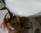 A picture of step 10 of Coffee Capachino.
